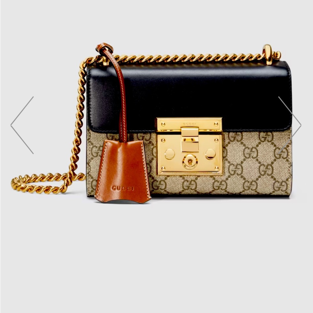 Small Gucci shoulder bag